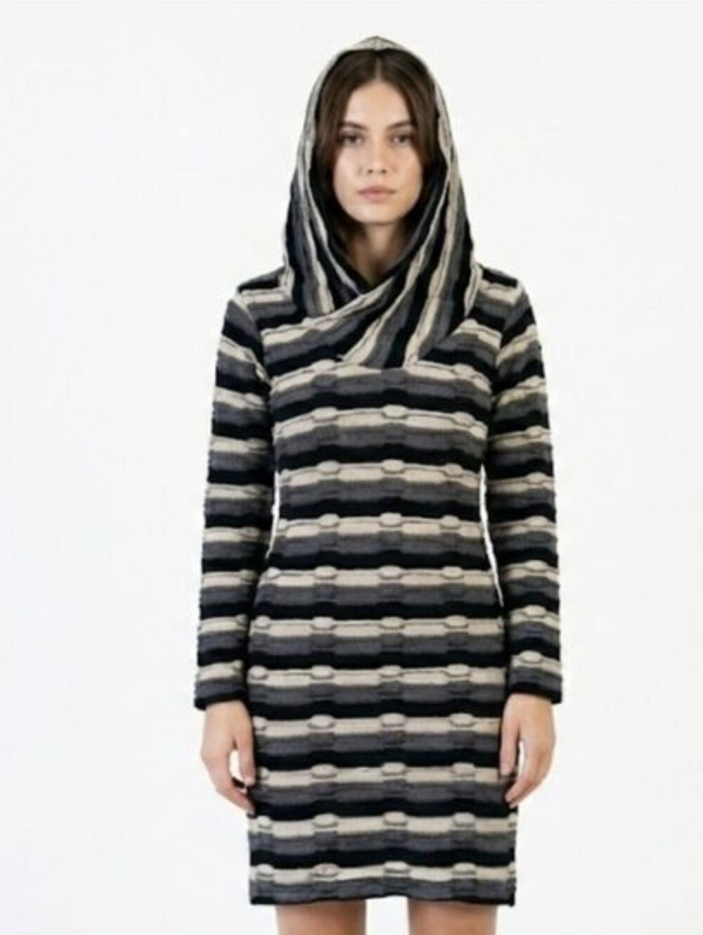 Sharagano Black and Cream Patterned Long Sleeve Dress